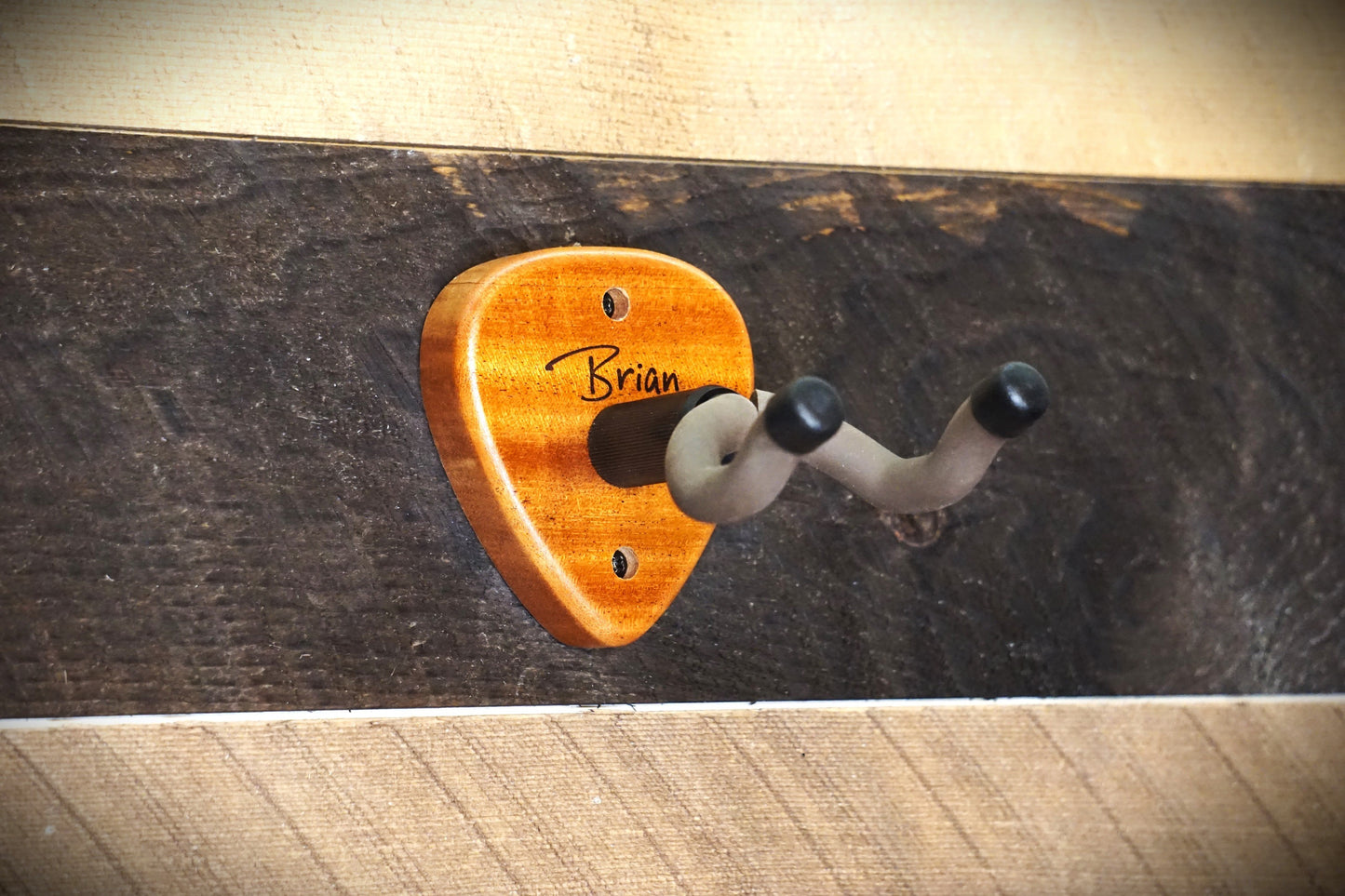 Mahogany Guitar Pick Shape Guitar Holder